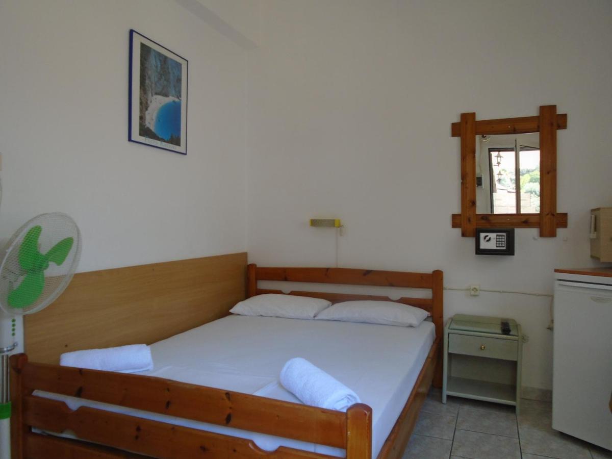 Orfeas Rooms Vasiliki  Ngoại thất bức ảnh