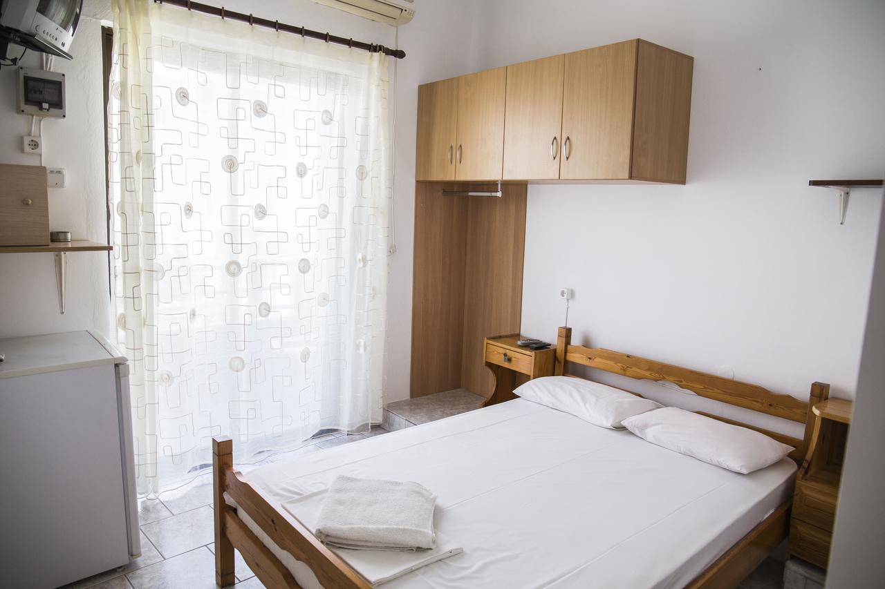 Orfeas Rooms Vasiliki  Ngoại thất bức ảnh