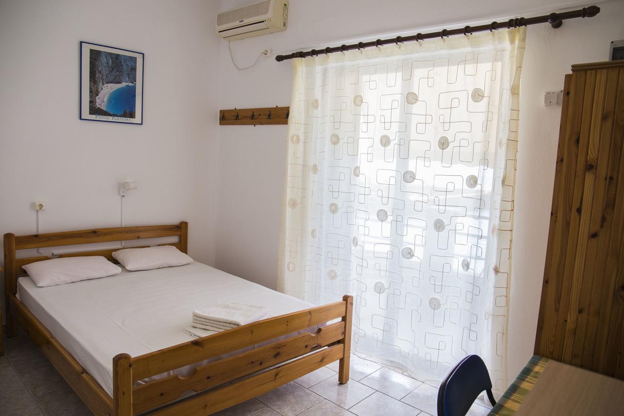 Orfeas Rooms Vasiliki  Ngoại thất bức ảnh